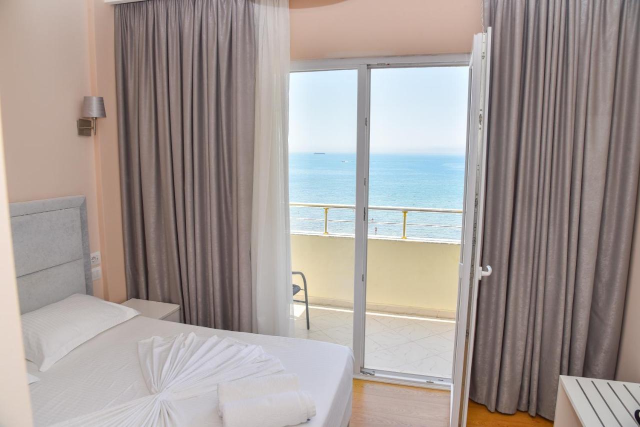 Hotel Edart Durrës Buitenkant foto
