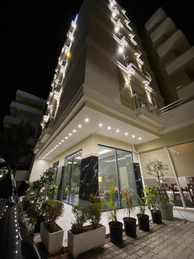 Hotel Edart Durrës Buitenkant foto